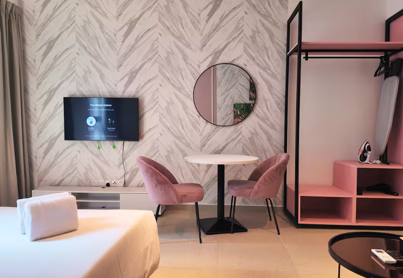 Paxtonz @ Empire City, Damansara Perdana