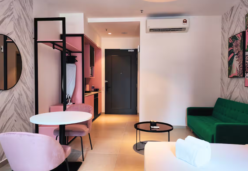 Paxtonz @ Empire City, Damansara Perdana