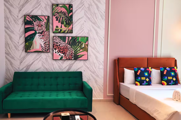 Paxtonz @ Empire City, Damansara Perdana