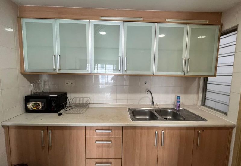 E-Tiara Serviced Apartment