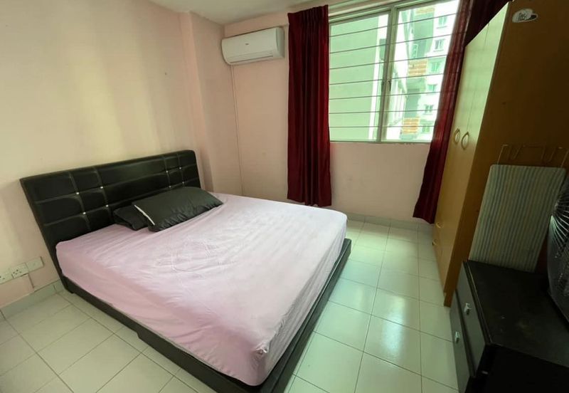 E-Tiara Serviced Apartment