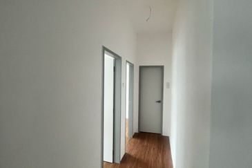 The Trees, Bukit Lanjan