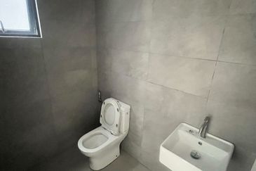 The Trees, Bukit Lanjan