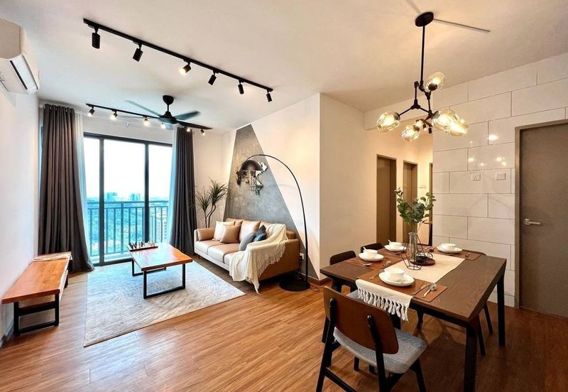 The Trees, Bukit Lanjan