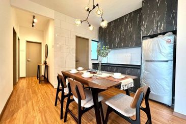 The Trees, Bukit Lanjan