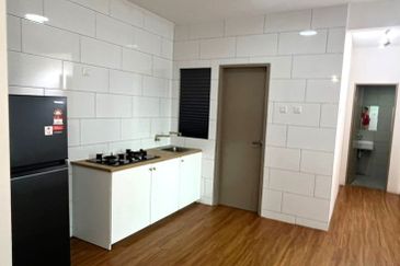 The Trees, Bukit Lanjan