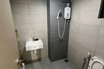 The Trees, Bukit Lanjan