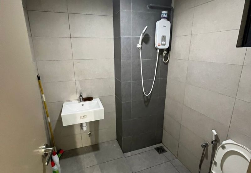 The Trees, Bukit Lanjan