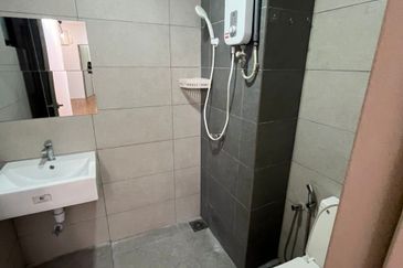 The Trees, Bukit Lanjan