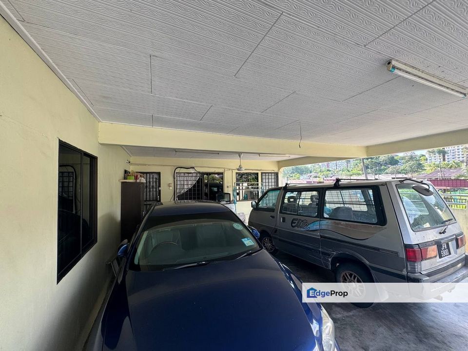 Taman Sri Pulai Corner single storey house near skudai Full loan, Johor, Skudai