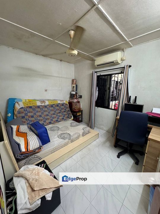Taman Sri Pulai Corner single storey house near skudai Full loan, Johor, Skudai