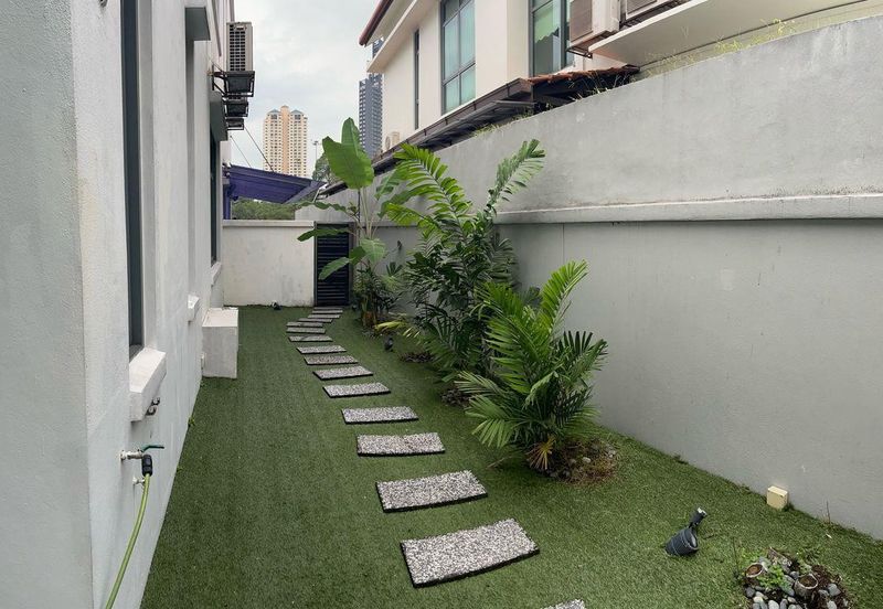 The Residence, Mont Kiara