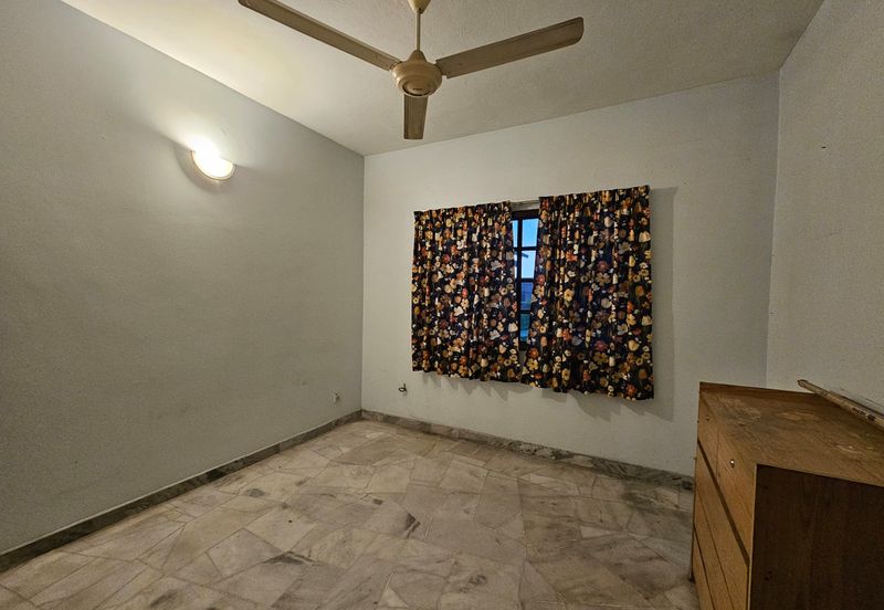 Taman Yulek , Cheras , bukit segar , KL