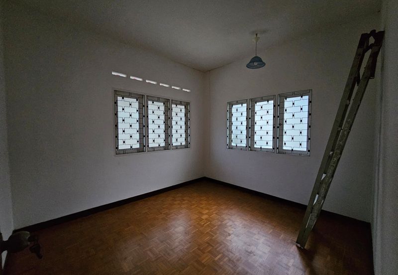 Taman Yulek , Cheras , bukit segar , KL