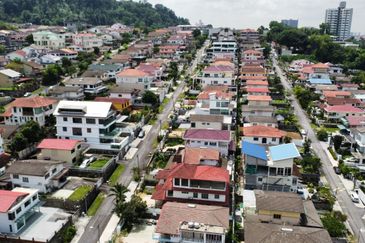 Taman Yulek , Cheras , bukit segar , KL