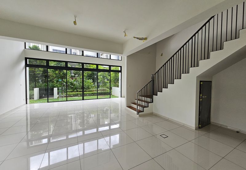 Alstonia Hilltop Homes