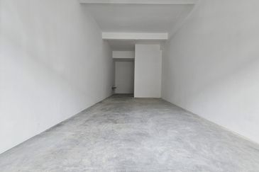 UC Square taman connaught cheras KL beside UCSI univercity