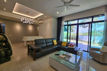 Tenderfields @ Eco Majestic