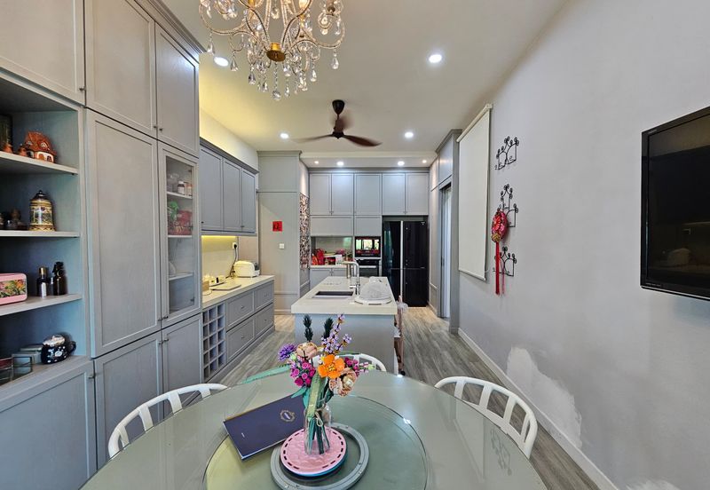 Tenderfields @ Eco Majestic