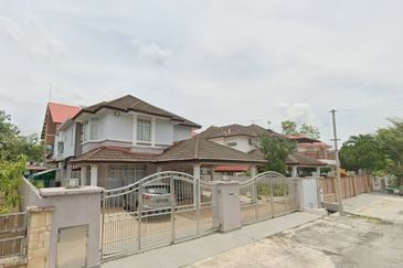 Taman Tasik Semenyih (Lake Residence)