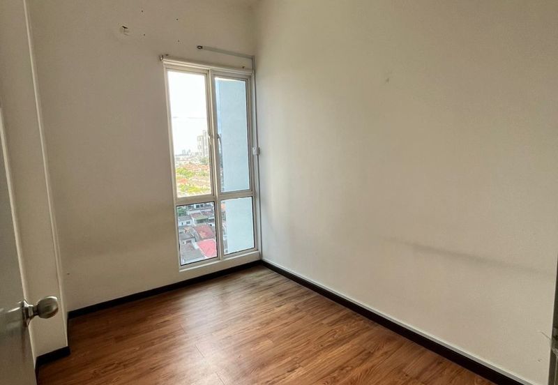 7 Tree Seven Residence