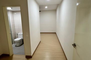 Brezza One Residency @ Brezza Hill