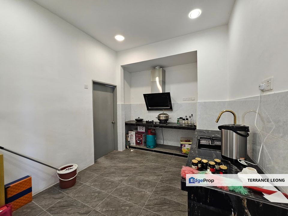 Excelsa Apartment Taman Universiti Indah seri kembangan, Selangor, Seri Kembangan