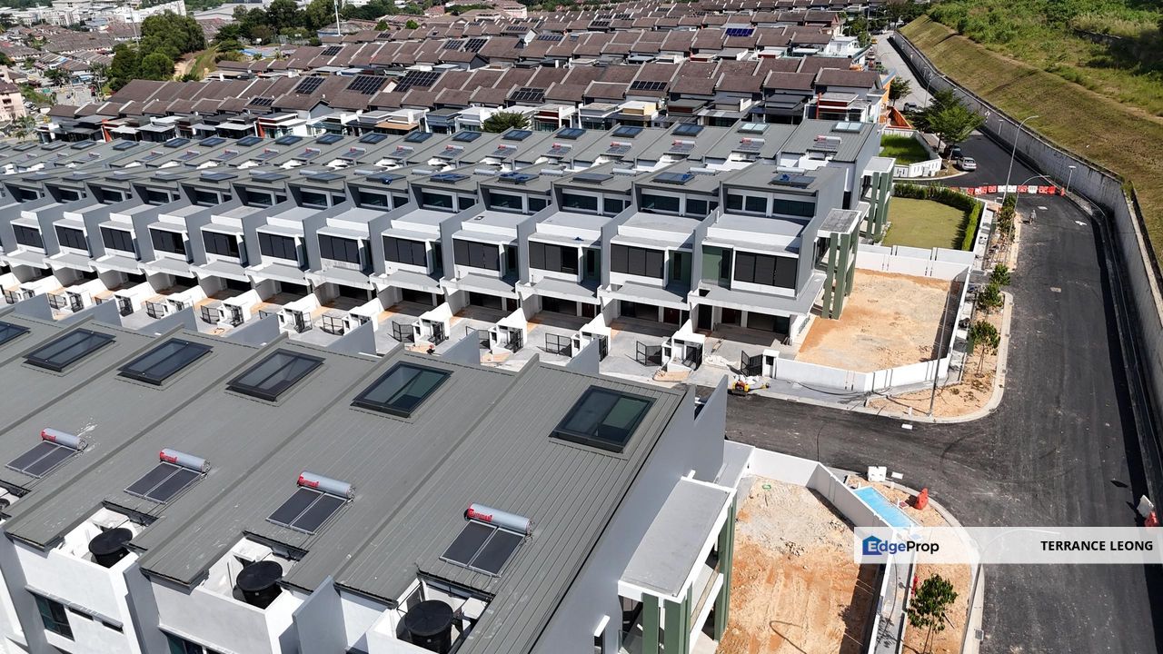 Bandar damai perdana alam damai taman connaught brand new superlink , Kuala Lumpur, Cheras