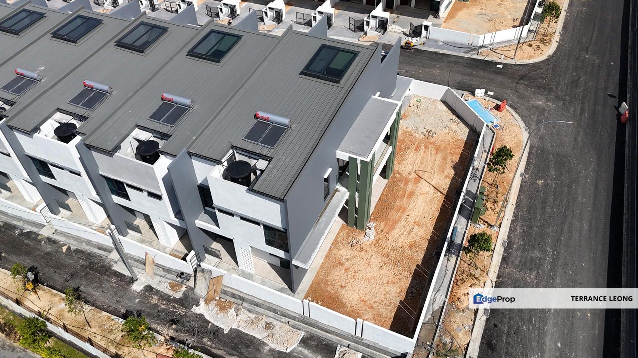 Bandar damai perdana alam damai taman connaught brand new superlink , Kuala Lumpur, Cheras