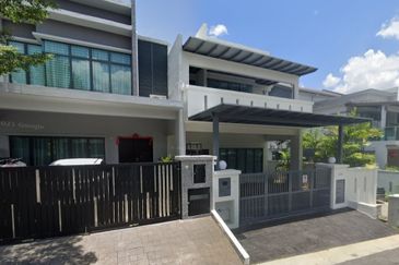 D'Premier @ Bandar Damai Perdana