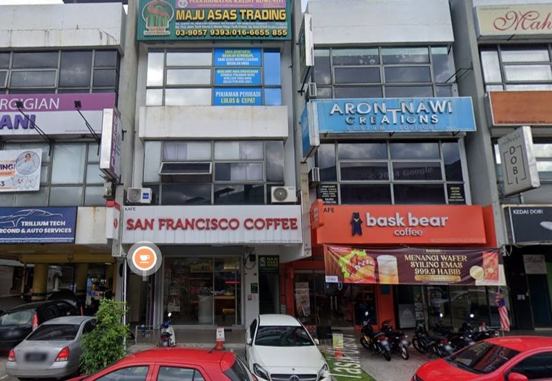 The Trillium @Lake Fields