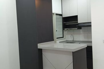 Savvy @ Riana Dutamas