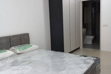 Savvy @ Riana Dutamas