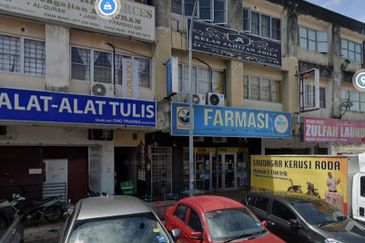 Medan bukit indah ampang shop apartment