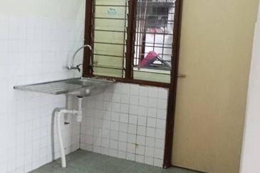 Medan bukit indah ampang shop apartment