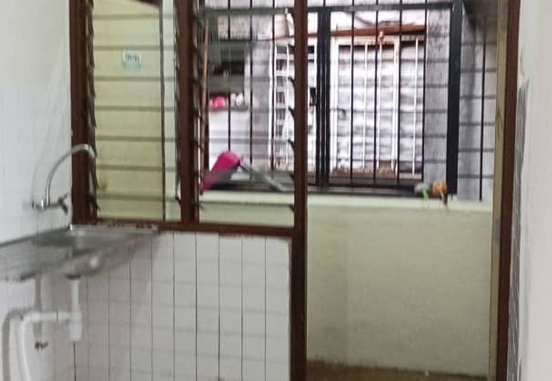 Medan bukit indah ampang shop apartment