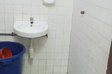 Medan bukit indah ampang shop apartment