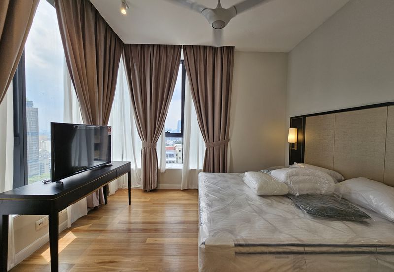 Pavilion Ceylon Hill