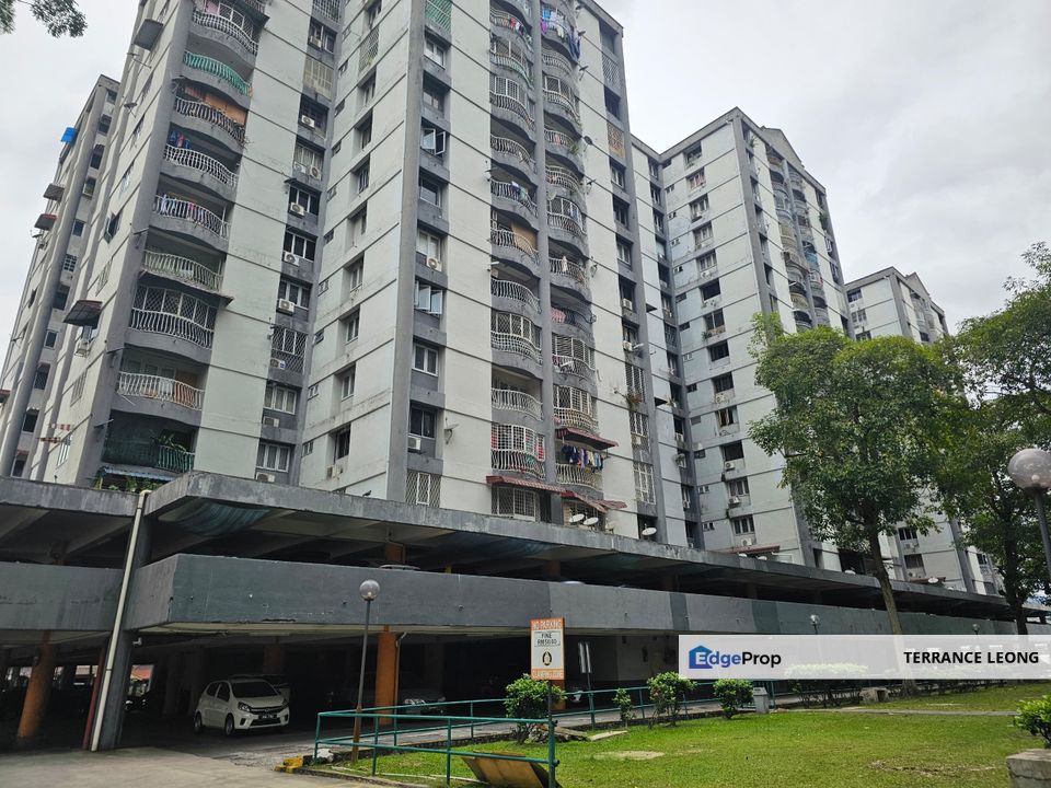 Grandeur Tower condominium pandan indah , Selangor, Cheras