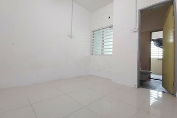 Taman Pengkalan Precinct 18