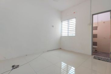 Taman Pengkalan Precinct 18