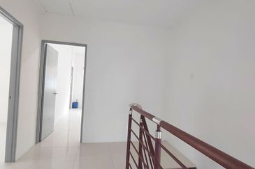 Taman Pengkalan Precinct 18