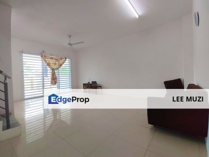 Pengkalan Aeon Station 18 Lahat Sppk Menglembu Pasir Puteh Ipoh town facing field double storey house renovated, Perak, Ipoh