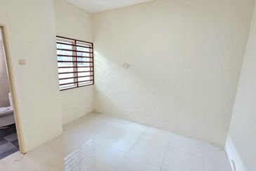 Taman Pengkalan Precinct 18