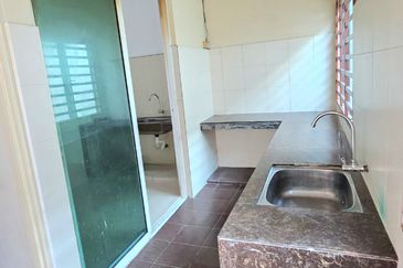 Taman Pengkalan Precinct 18