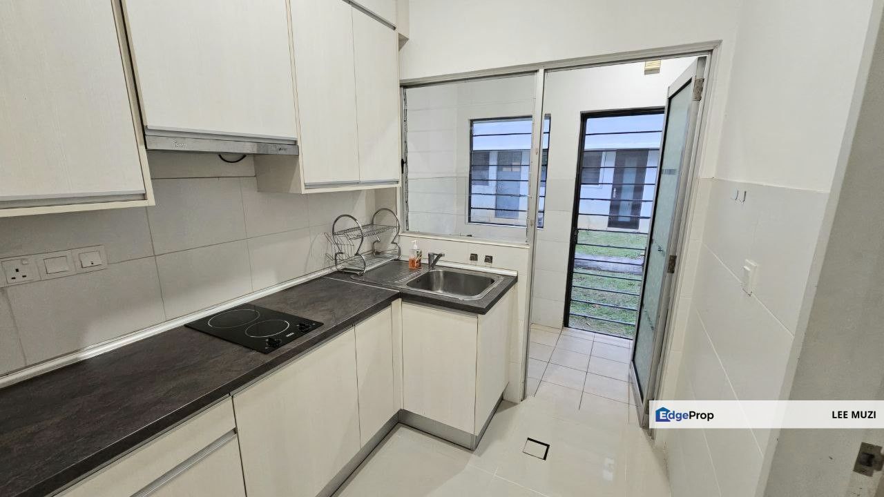 SUNWAY CITY IPOH LOST WORLD TAMBUN MONTBLEU IPOH TOWN  NEAR SUNWAY MEDICAL CENTER FULLY FURNISHED TOWN HOUSE FOR RENT, Perak, Ipoh