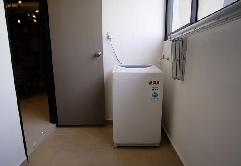 Upper East @ Tiger Lane