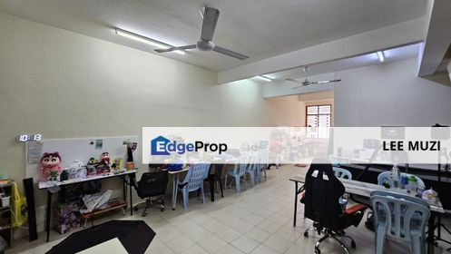 Kampar west lake below market value double storey house with furnished grill for sale, Perak, Kampar