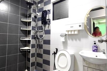 Manhattan Condominium