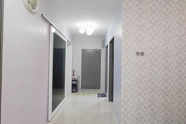 Manhattan Condominium